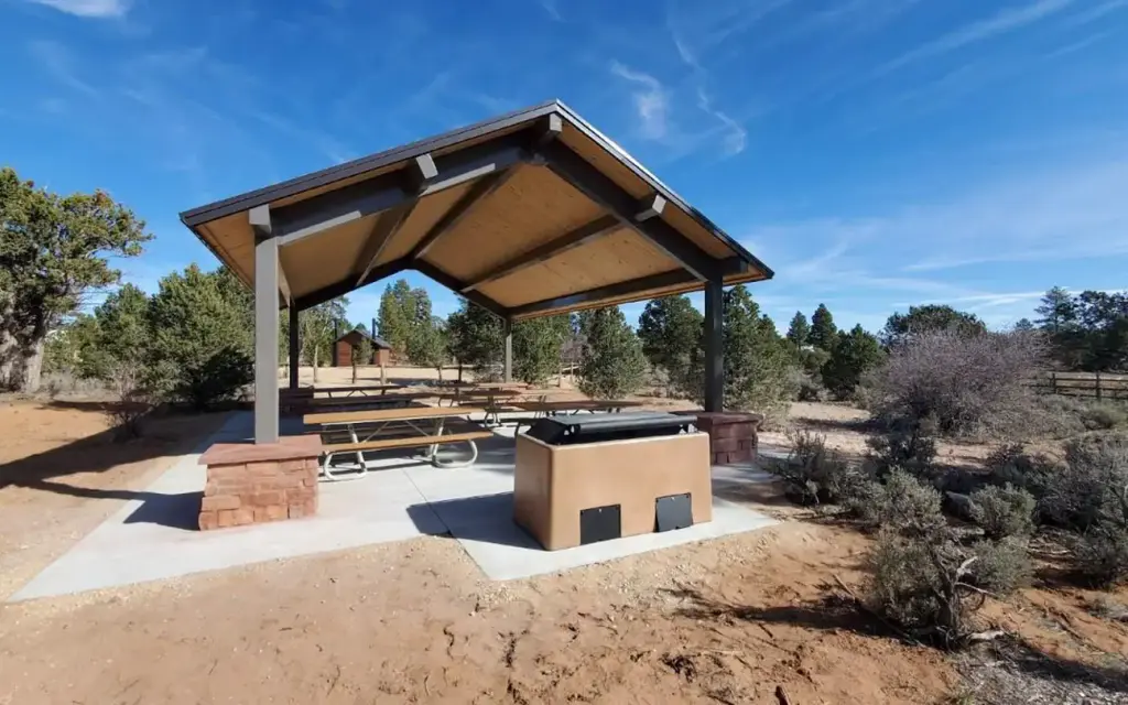 Ponderosa Grove Campground, a BLM campground
