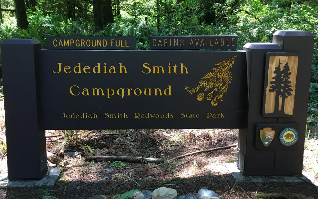 Jedediah Smith Campground - Jedediah Smith Redwoods State Park, a National Park Service campground