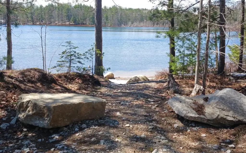 Mowe Lake Campsites, a Forest Service campground