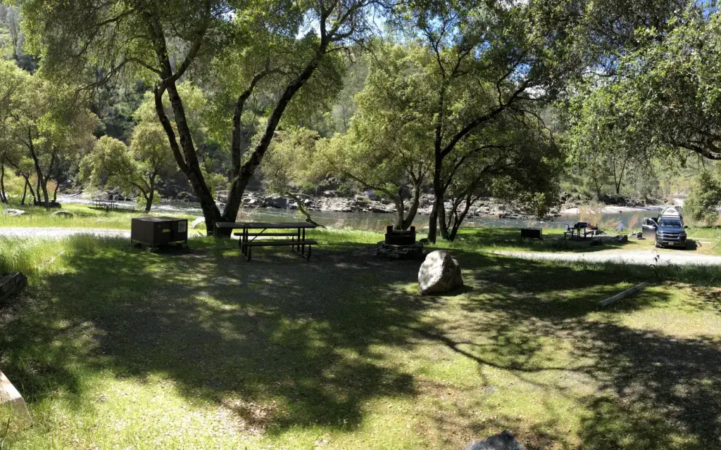 Railroad Flat Campground, a BLM campground