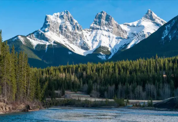 Canmore Canoe, photo 1