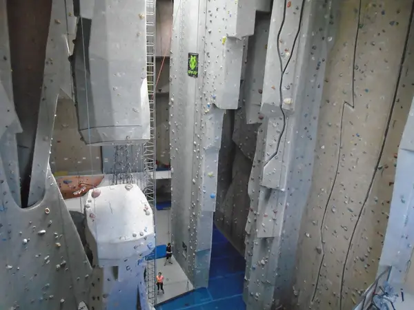 Carabiner's Climbing & Fitness