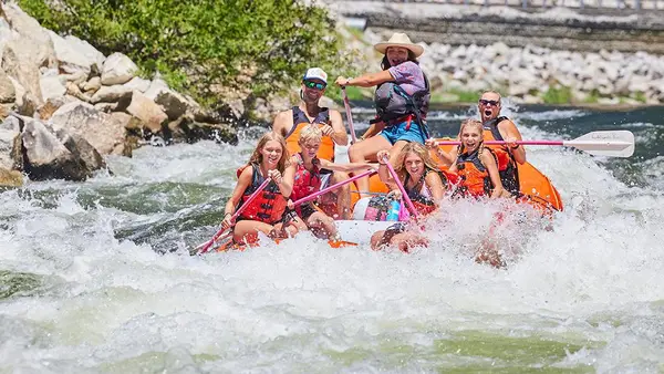 Cascade Raft & Kayak, Horseshoe Bend, ID