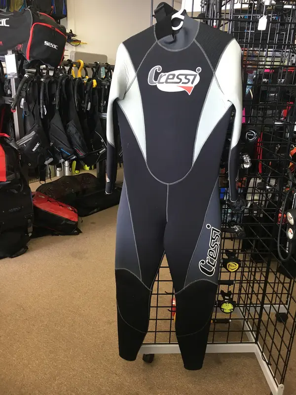 Charlie's Scuba & Archery Shop