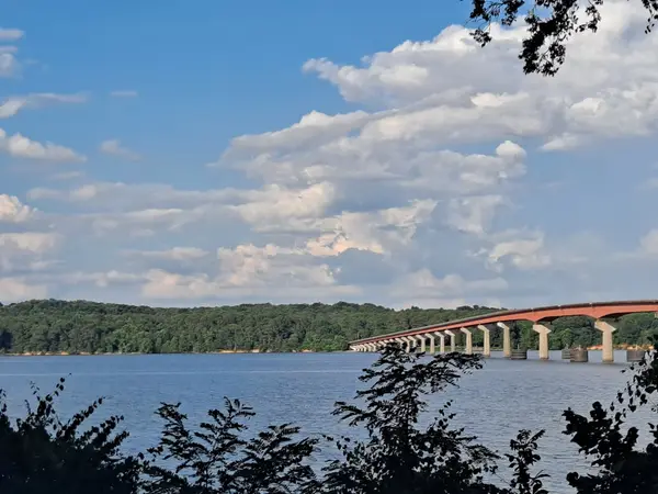 Colbert Ferry Trail