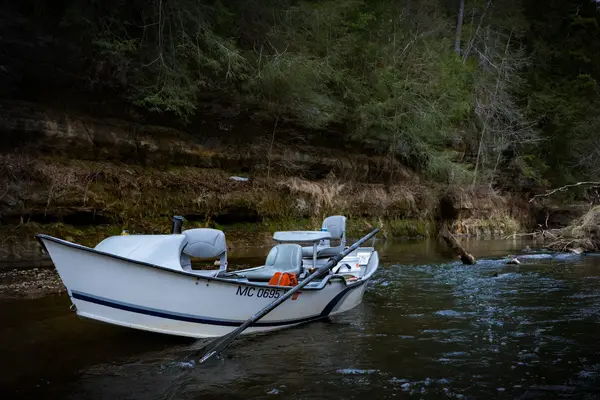 Crooked Bluff Fly Fishing