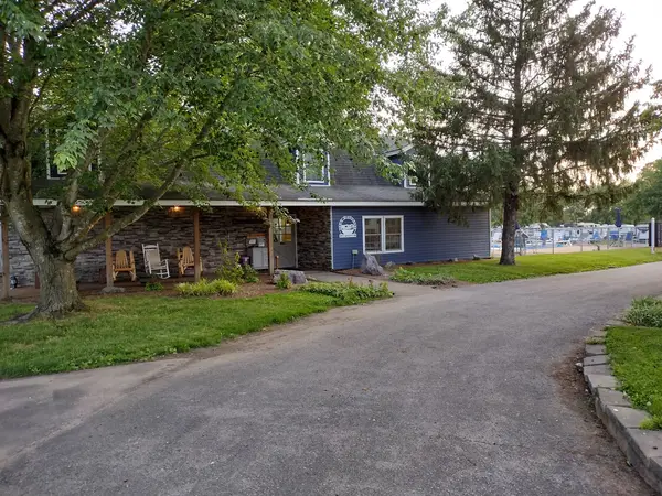 Dad's Bluegrass Campground
