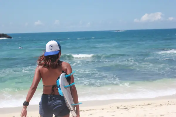 DHM surf camp