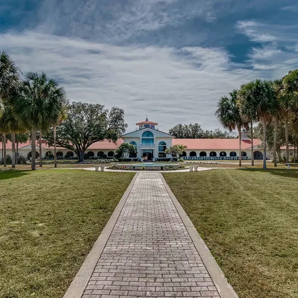 Diasti Stables, photo 1