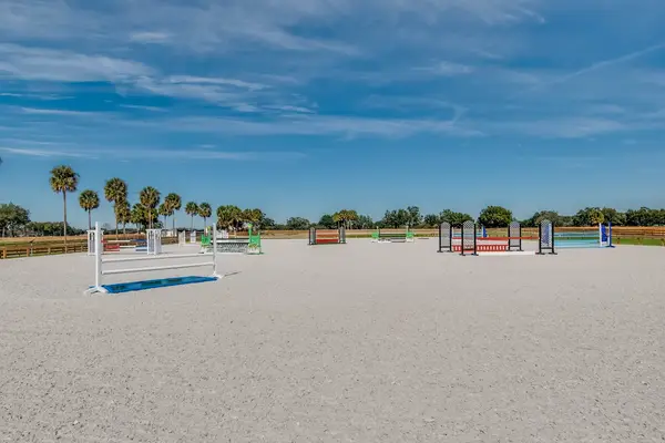 Diasti Stables, photo 3
