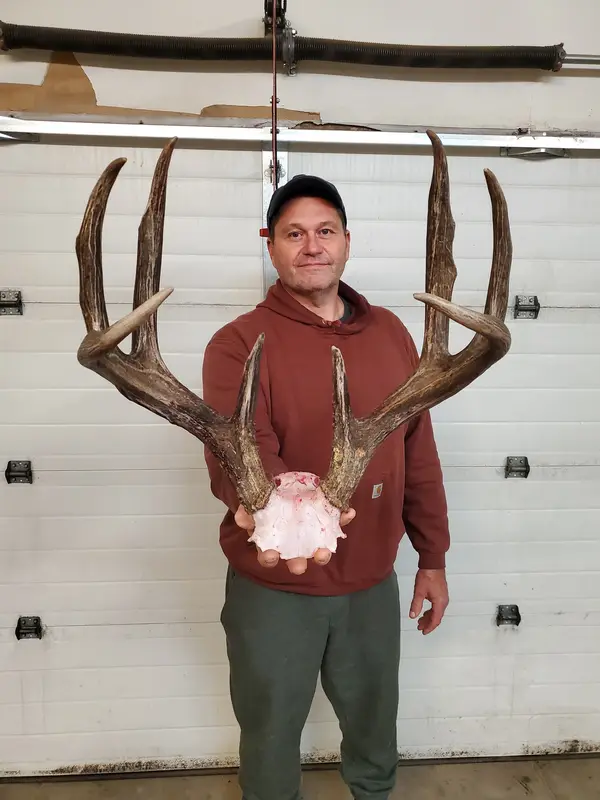 Double Diamond Wilderness Hunts Ltd.