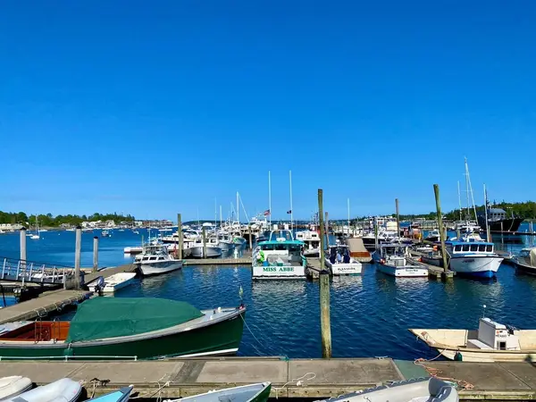 Dysart's Great Harbor Marina