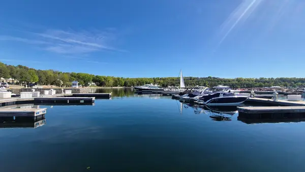 Egg Harbor Marina