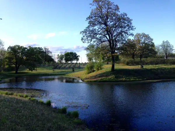 Endicott Farms, Mounds, OK