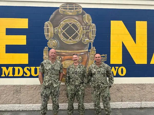 EODMU TEN Shore Side