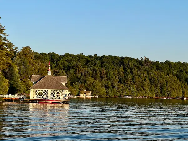Escapades Memphremagog Inc., photo 3