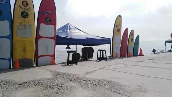 Kño Surf School