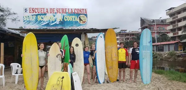 Escuela de surf la costa