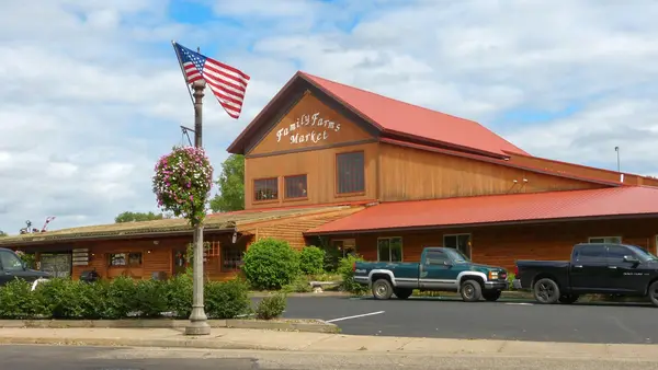 Family Farms Inc, Eleva, WI