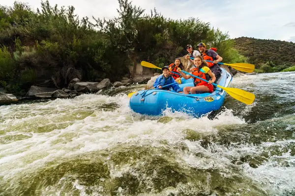 Far Flung Adventures, El Prado, NM
