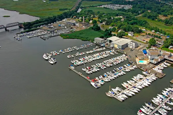 Ferry Landing Marina