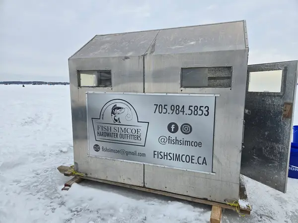 Fishsimcoe hardwater outfitters, Churchill, ON