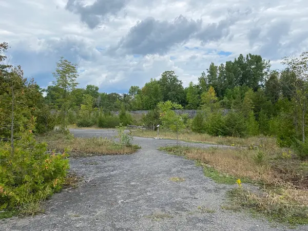 Fisk Quarry Preserve