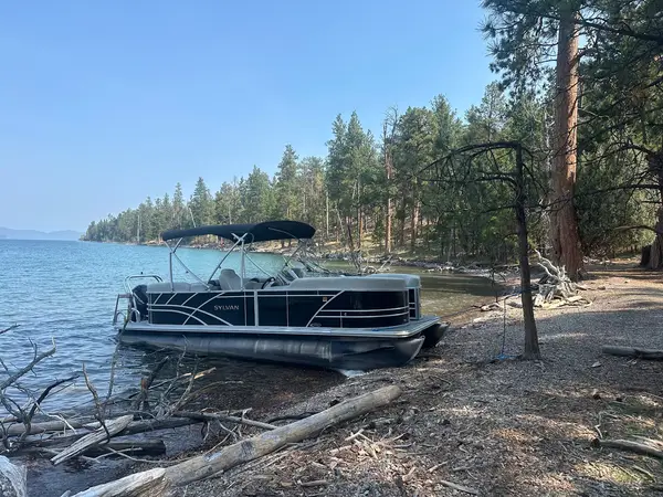Flathead Lake Boat Tours