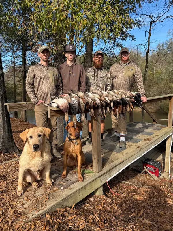 Full Strap & Stringer Outfitter & Guide Service
