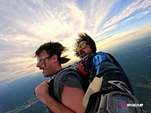 Go Skydive Nashville