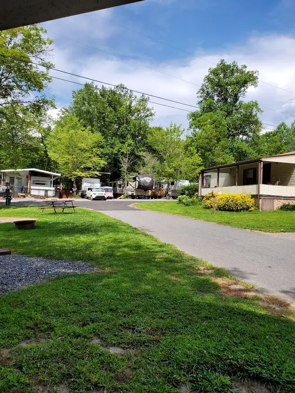 Great Smoky Mountain Camp and RV Park