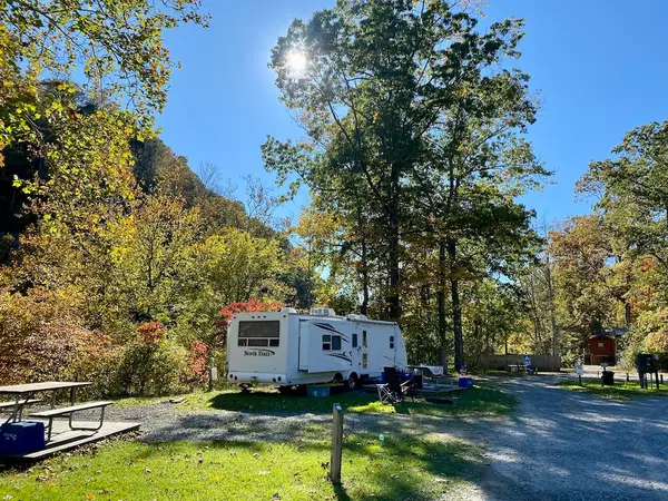 Greenbrier River Campground, Cabins and River Trips