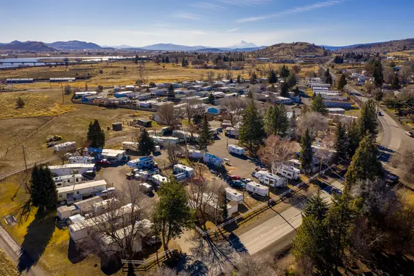 Greensprings RV & Mobile Home Park