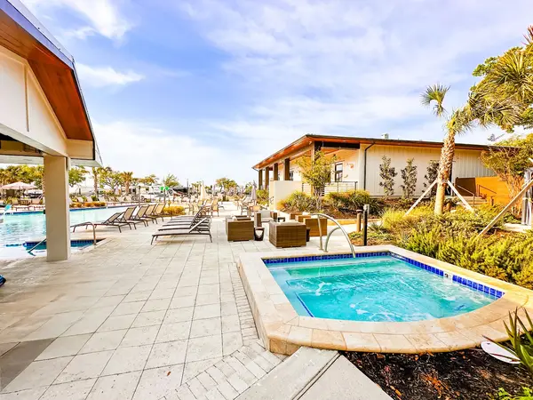 Gulfport Luxury RV Resort