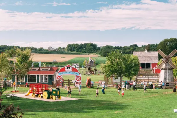Harbes Family Farm - Mattituck, Mattituck, NY