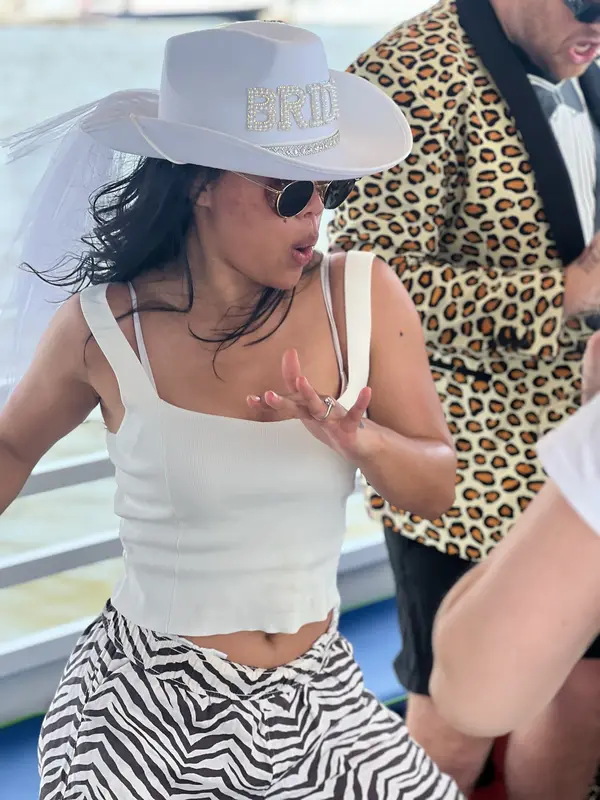 Harbor Bar Boat Tours - Charleston Party Boat
