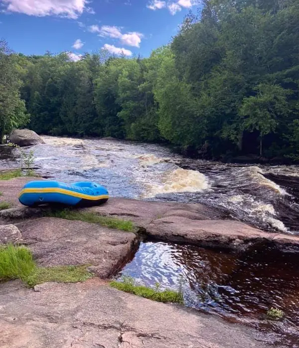 Herb's Wolf River Rafting