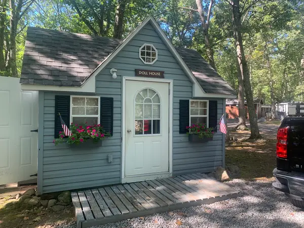 Holiday Acres Camp Grounds