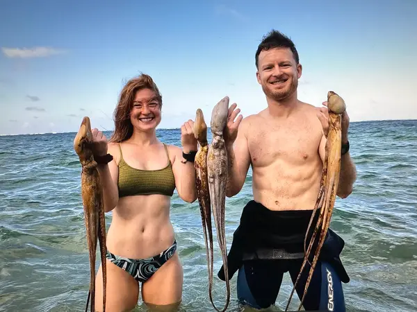 Hook You Up Outfitters & Guide Service Hawaii