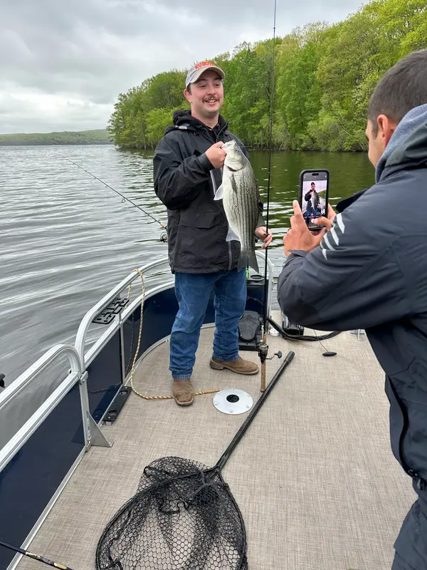 Hooked Up Guide Service, LLC