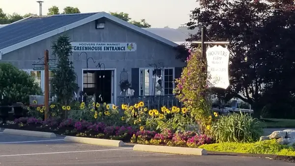 Hoover's Farm Market & Greenhouses, Lititz, PA