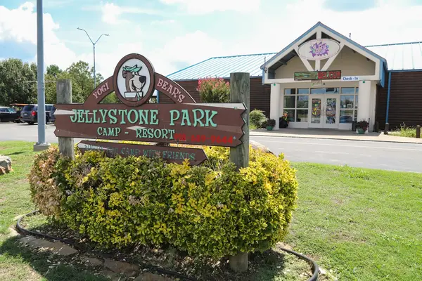 Jellystone Park™ Eufaula Lake