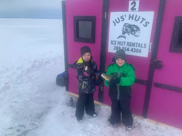 Jus Huts Ice Hut Rentals Inc, photo 1