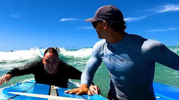 Kahu Surfing School