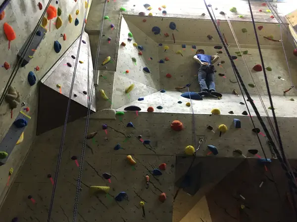 Kansas Cliff Club