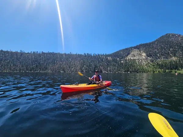 Kayak Tahoe, photo 2