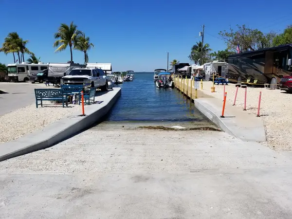 Kings Kamp RV Park, Marina, Hotel Rooms