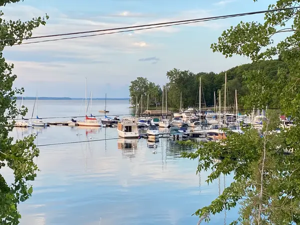 Ladd's Landing Marina