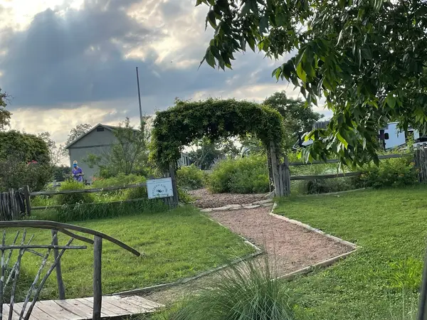 Lady Bird Johnson Municipal Park Campground