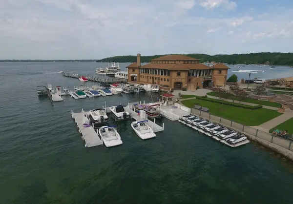 Lake Geneva Boat Rentals